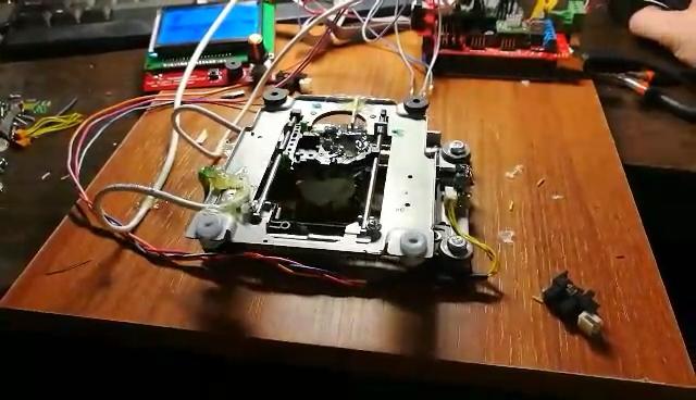 3D принтер за 3 тысячи рублей. Железнорожденная черепаха.