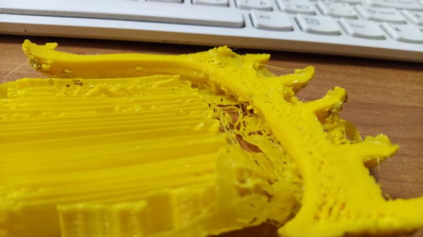 Печать  TPU- Flex Rec  загибаются края детали