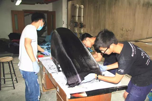 Компания Shining помогла студентам китайского вуза применить 3D-технологии в кастомизации гоночного болида