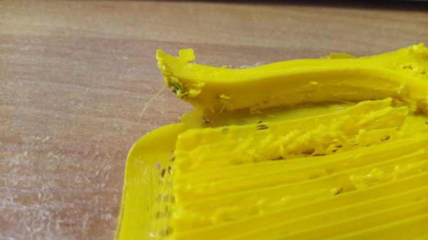 Печать  TPU- Flex Rec  загибаются края детали