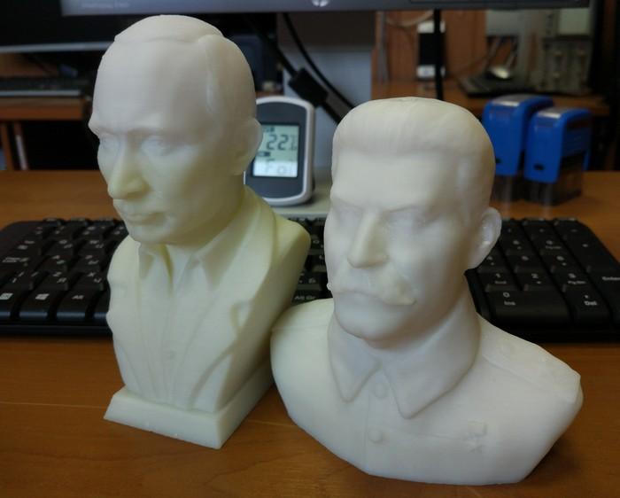 Сделал двух вождей от скуки