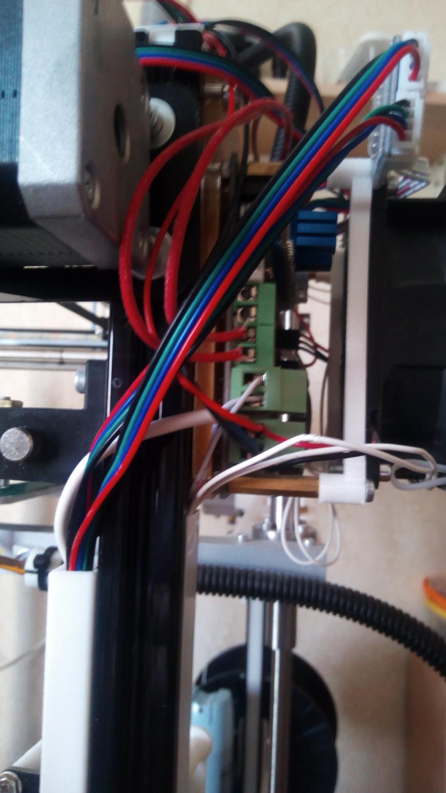 FLSUN Cube после года эксплуатации . FLSUN Cube после года эксплуатации .