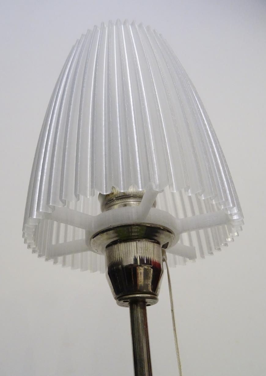 Вазы невостребованы абажуры