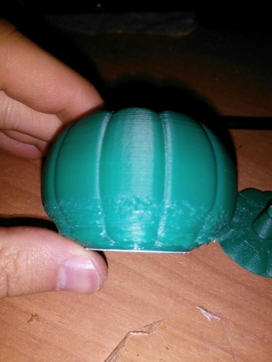 Нижняя часть модели плохо печатает