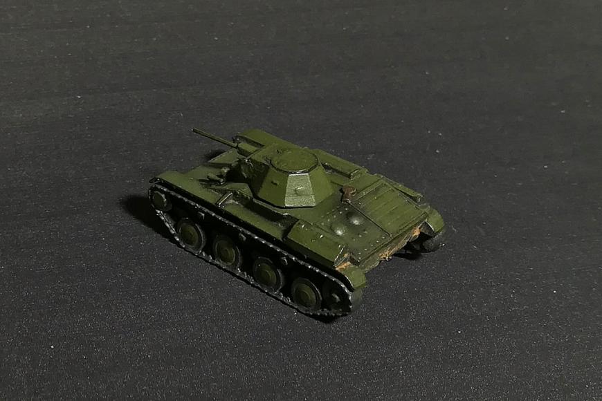 Танк Т-60 масштаб 1/100