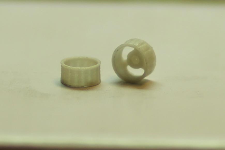 Печать миниатюрных деталей из ABS и PLA.
