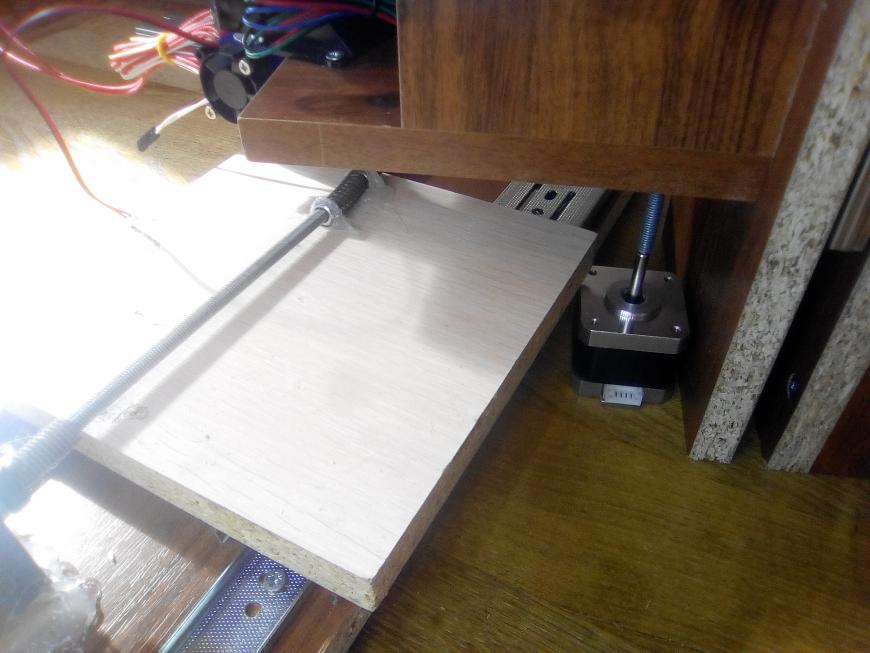 Переделка лазерного гравёра в подобие 3D-принтера.