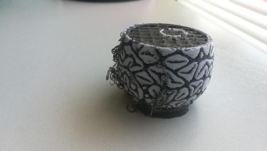 Вытекание PET-G из сопла с двойным экструдером. Куда копать? Вытекание PET-G из сопла с двойным экструдером. Куда копать?