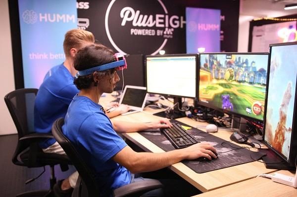 HUMM Tech использует 3D-принтер в разработке устройства, повышающего эффективность работы мозга