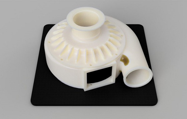 Компания Northype предлагает столики для 3D-принтеров с повышенной адгезией