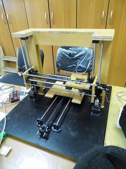 Постройка 3D принтера из подручных материалов
