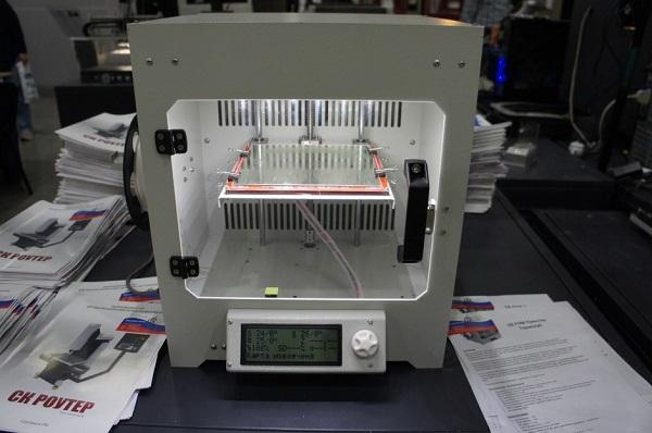 СК «Роутер» предоставила «Роскосмосу» крупноформатный 3D-принтер для печати армированными композитами