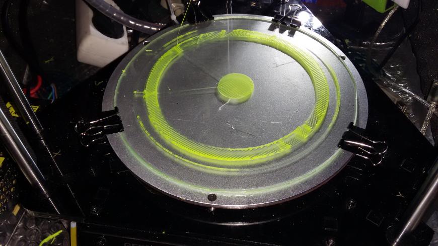 Ребята нужна помощь с дельта принтером