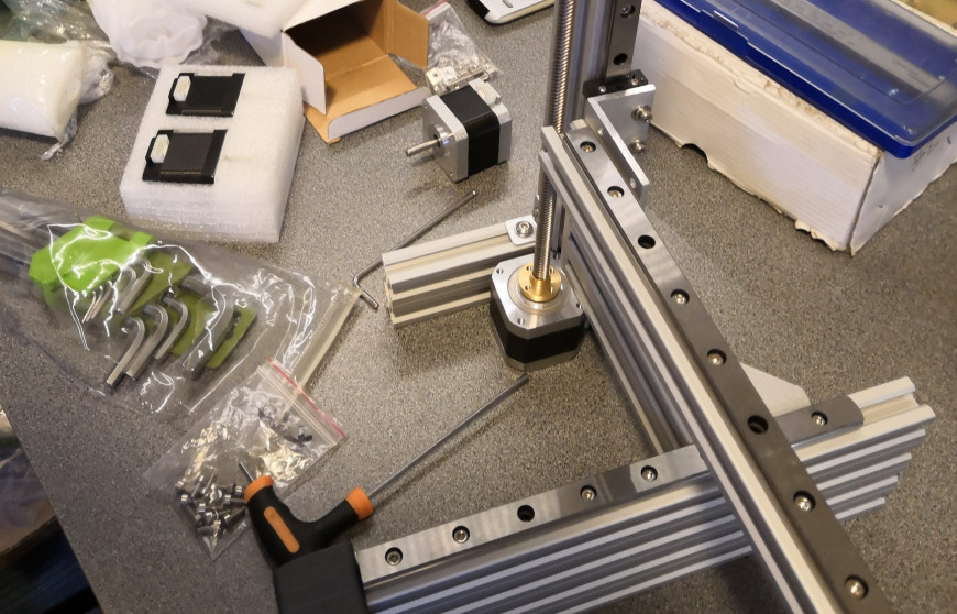 'Злая консоль на рельсах' Part 1.