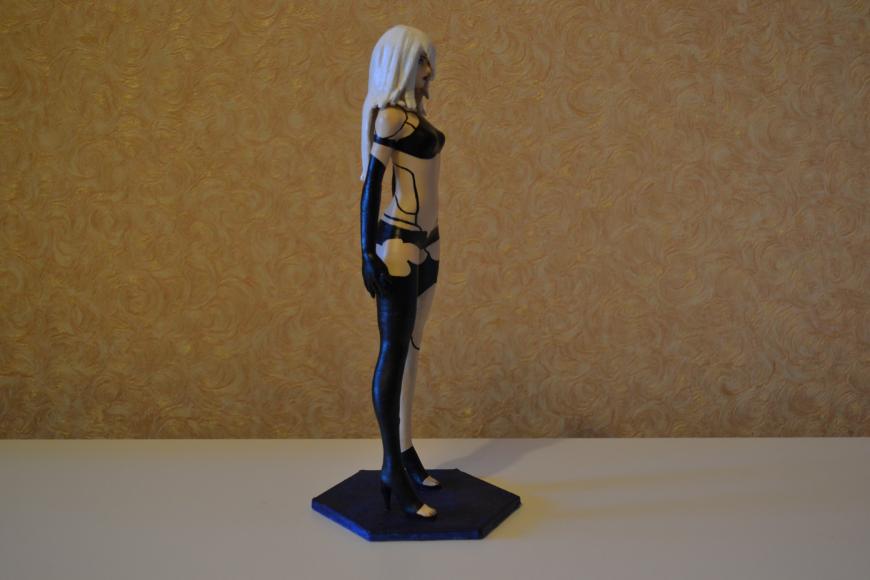 Еще один персонаж из игры Nier Automata