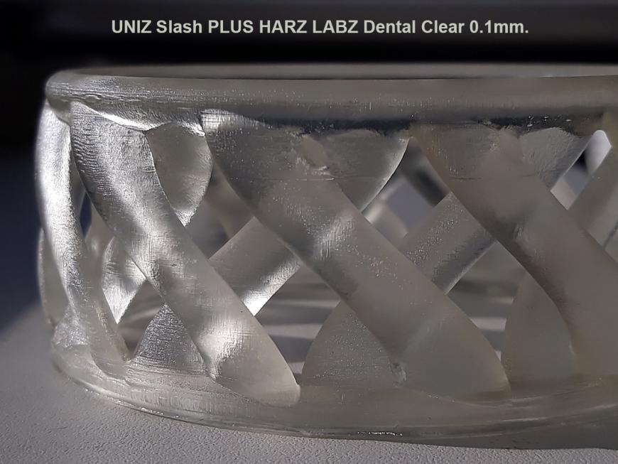 Проба HARZ LABZ Dental Clear на UNIZ Slash PLUS