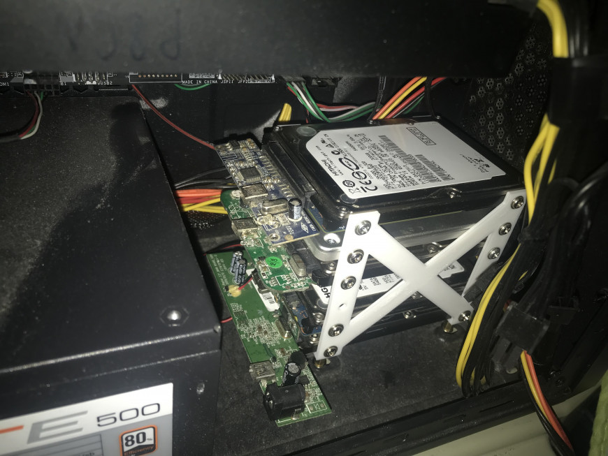 Стойка для HDD 2.5'' вертикальная