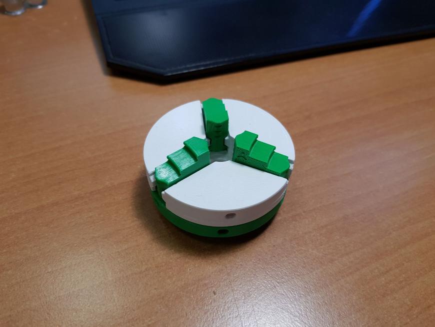 Печать зажимного патрона на 3D принтере SkyOne