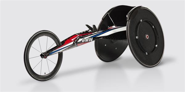BMW использует 3D-сканирование и 3D-печать для создания гоночных колясок