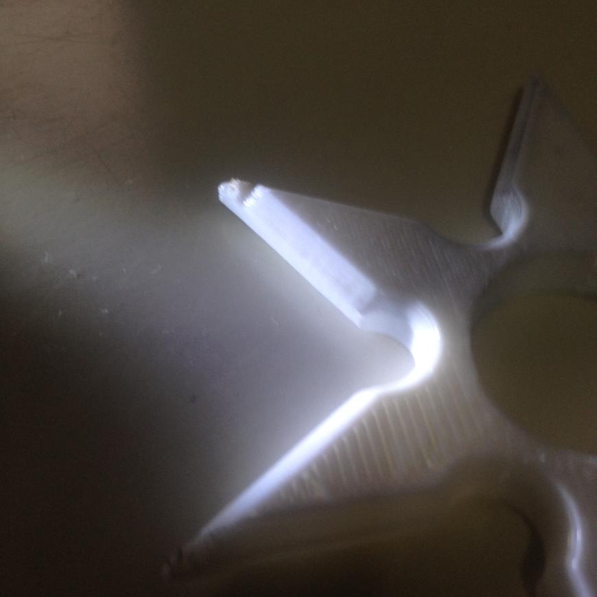 При печати под уклон загибает филамент