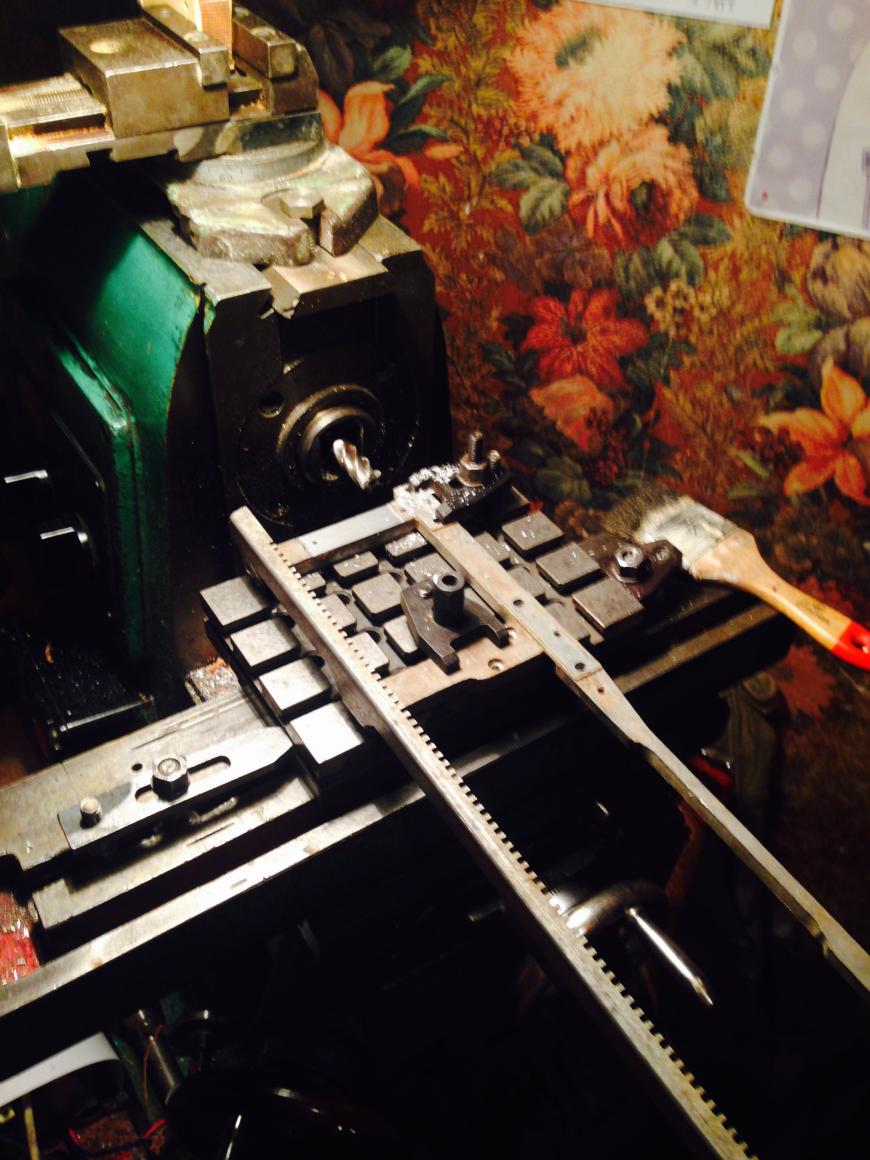 Принтер из печатных машинок и совсем чуть-чуть мотора Волги :)