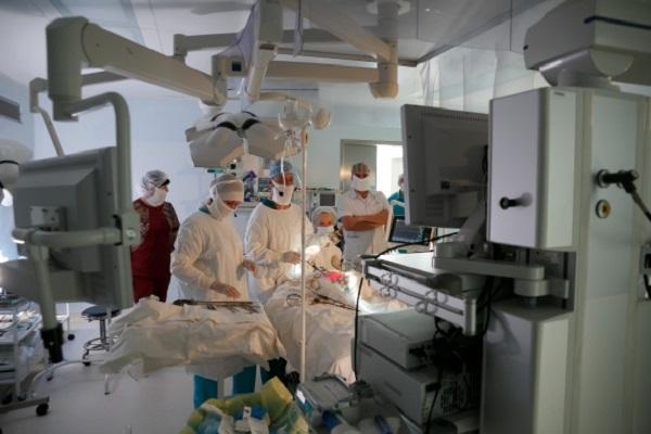 Волгоградские нейрохирурги вживили изготовленный в помощью 3D-технологий имплантат