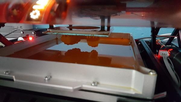 Lumi Industries представит складывающийся фотополимерный 3D-принтер на основе планшета