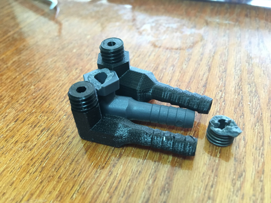 Штуцер для аргона