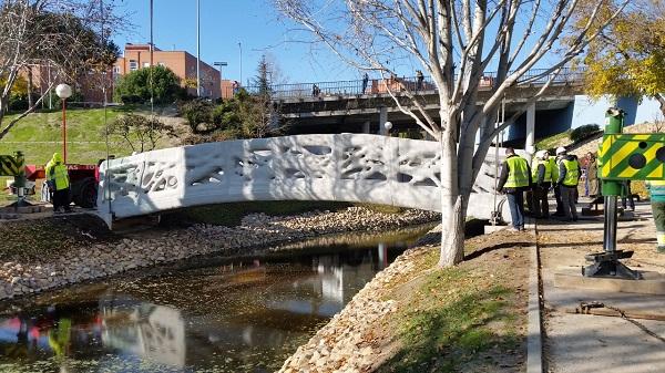 Первый 3D-печатный мост возведен в Испании