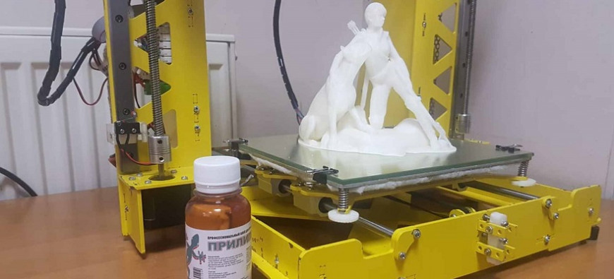 Петербургская компания предлагает клей для печати на FDM 3D-принтерах