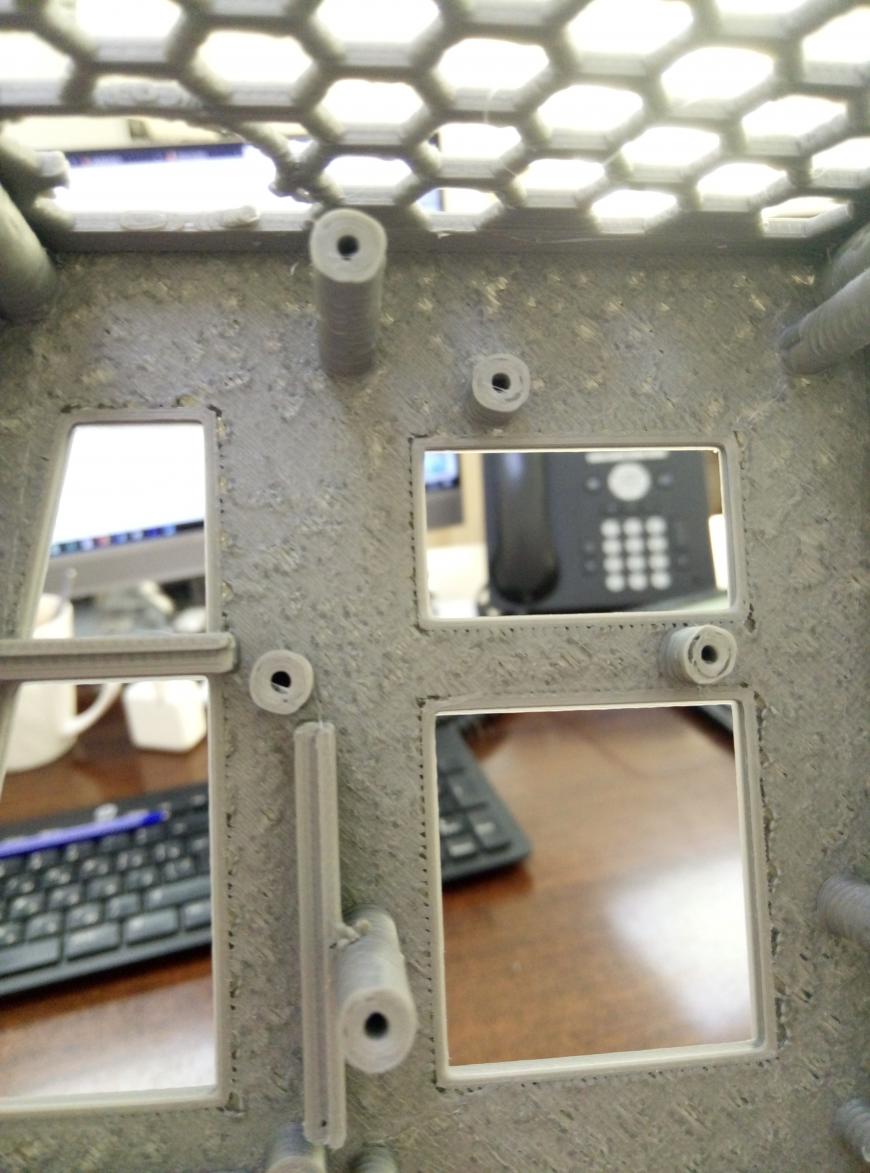 Проблема с HIPS от FDPlast