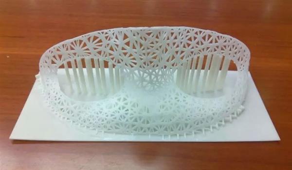 Китайская компания Prismlab представляет суперскоростную технологию фотополимерной 3D-печати