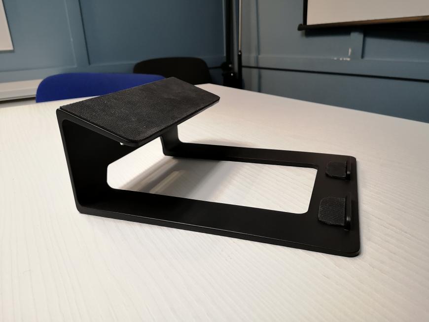 Подставка под планшет Подставка под планшет