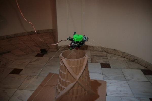 Инженеры фаблаба ТюмГУ занимаются созданием подвесного 3D-принтера с неограниченной рабочей зоной