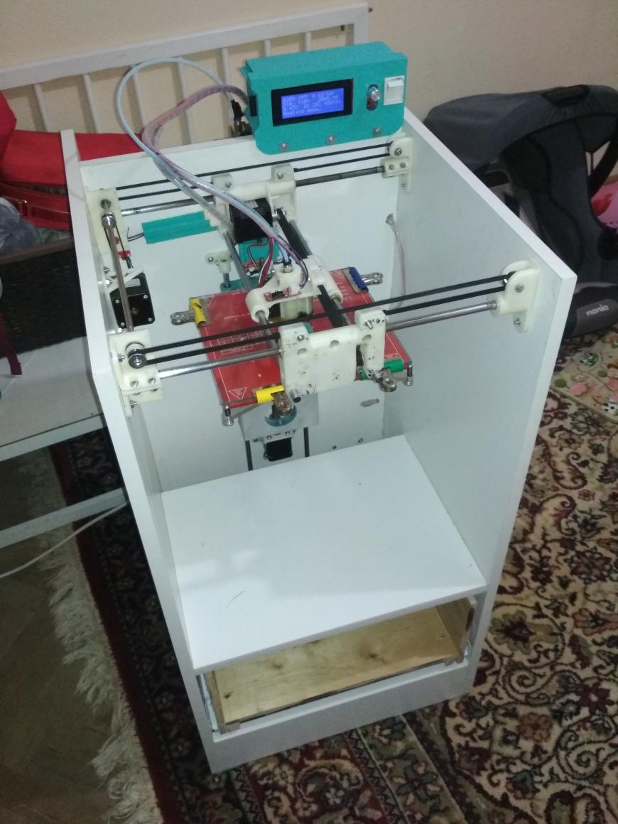 Makerbot-тумба из Prusa