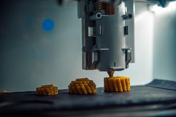 Британские школьники съели 3D-печатные шестеренки, попросили добавки