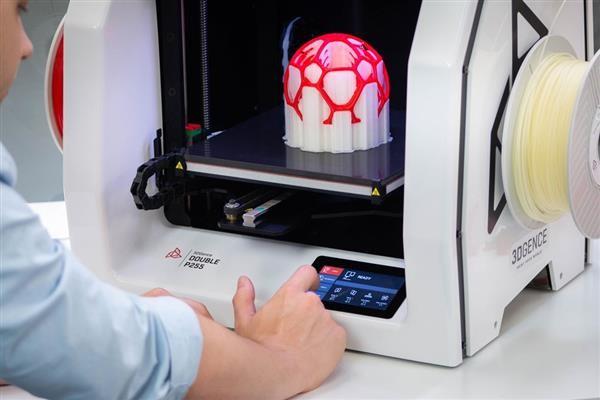 3DGence представил новый DOUBLE P255 3d-принтер с двойным экструдером