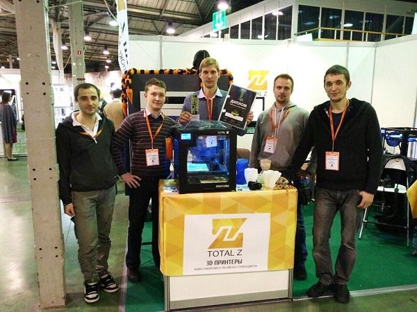 Российская компания Total Z предлагает ряд настольных и промышленных 3D-принтеров