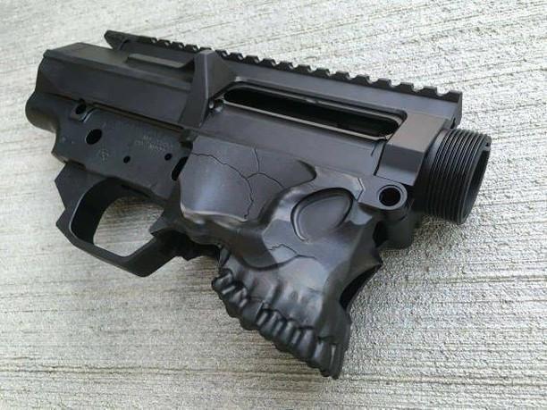 Накладка на шахту магазина