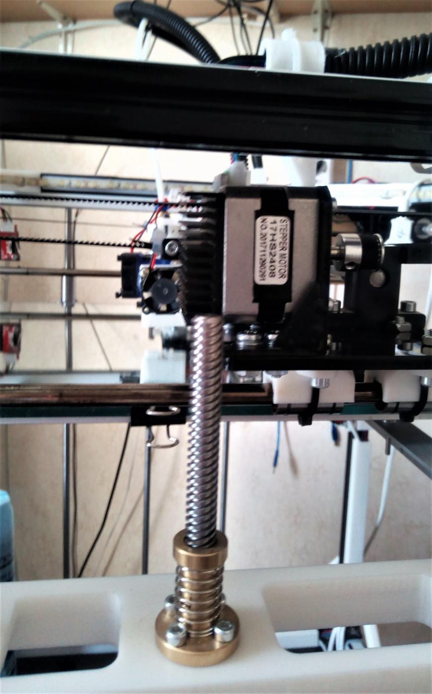 FLSUN Cube после года эксплуатации . FLSUN Cube после года эксплуатации .