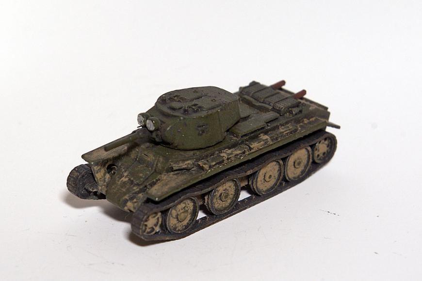 Танк БТ-7 в масштабе 1/100 на фотополимерном принтере Аникубик Фотон