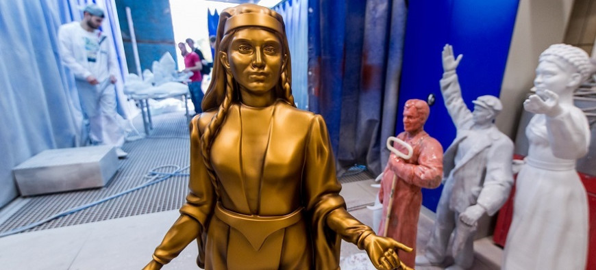 Ко Дню города центр Москвы украсят 3D-печатными репликами достопримечательностей ВДНХ