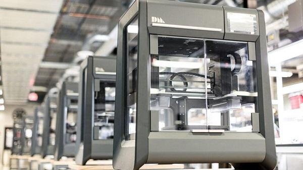 Кто украл технологию офисной 3D-печати металлами? Desktop Metal и Markforged идут в суд