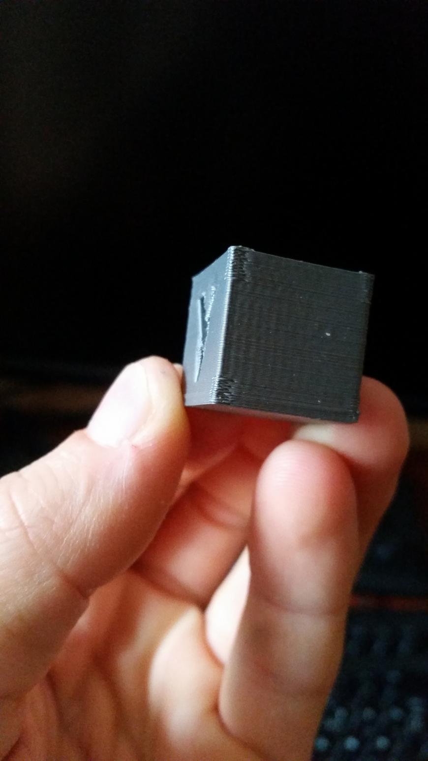 Эксперты, Дайте заключение по результату печати тетового кубика!Плиз )