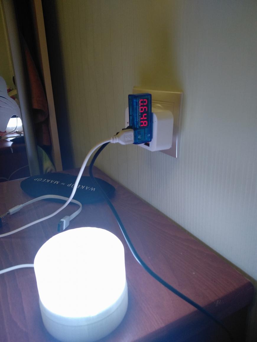 Wi Fi лампа за недорого