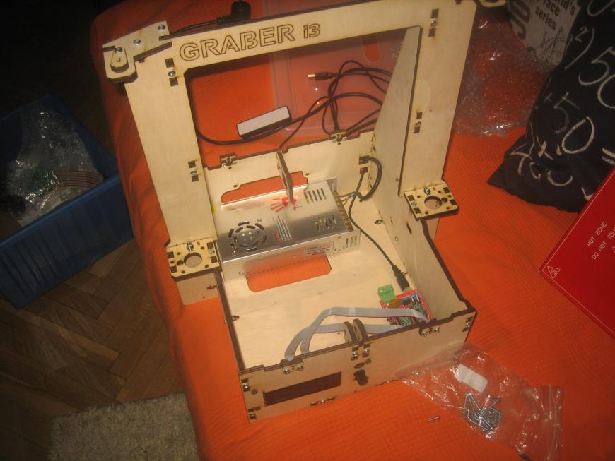 Сборка 3Д принтера Graber-ATX i3 корпус которого полностью из фанеры