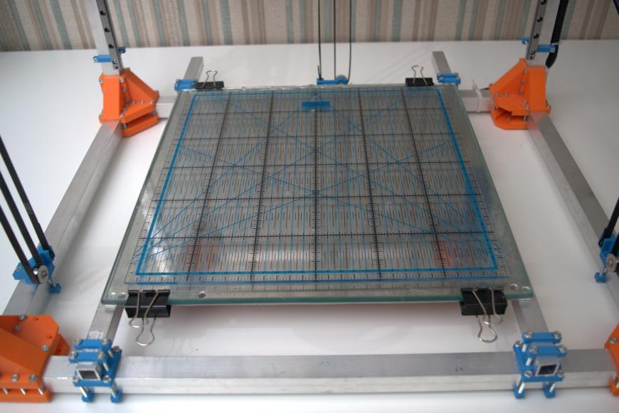 3D принтер с неподвижным столом