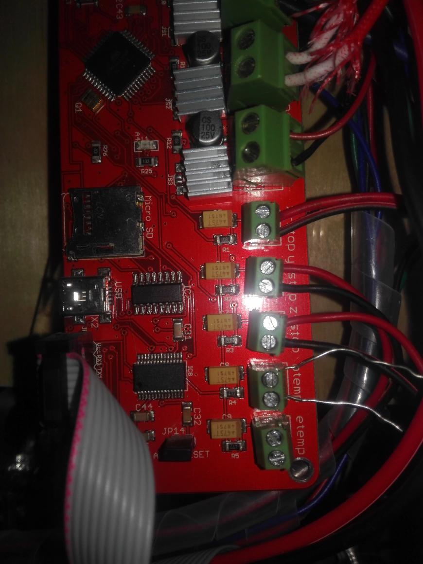 ребят помогите плата Melzi V2.0