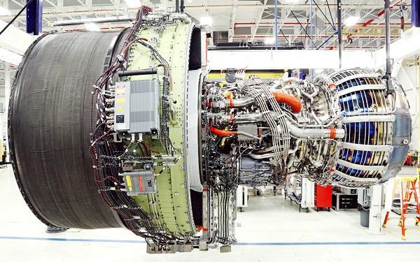 Двигатели самолетов Boeing-747 оснастят 3D-печатными деталями со следующего года