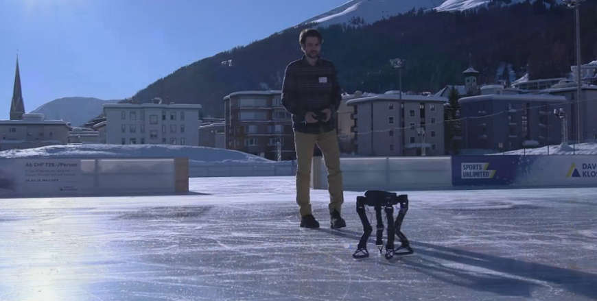 Швейцарские ученые научили 3D-печатного робота кататься на коньках